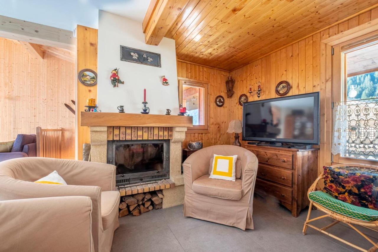 Family Cottage With Balcony In Chamonix Esterno foto